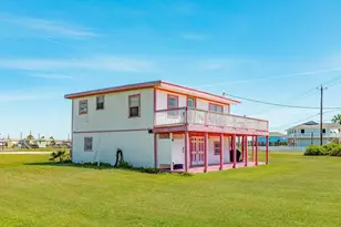 915 Caisson St, Surfside Beach, TX 77541 - Photo 3