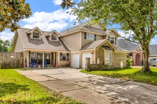 1006 Autumn Ct, League City, TX 77573 - Photo 3