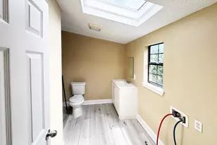 3621 Winnie St, Galveston, TX 77550 - Photo 9