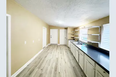 3621 Winnie Street, Galveston, TX 77550 - Photo 11