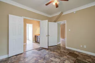 5012 Higgins St, Houston, TX 77033 - Photo 15