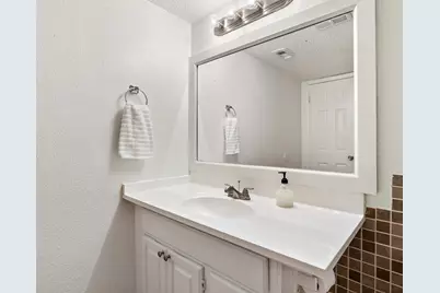 3605 Tanglewilde Street #3605, Houston, TX 77063 - Photo 17