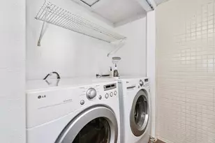 3605 Tanglewilde St, Houston, TX 77063 - Photo 15