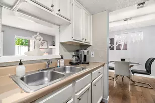 3605 Tanglewilde St, Houston, TX 77063 - Photo 13