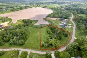 21702 Chenango Lake Dr, Angleton, TX 77515 - Photo 1