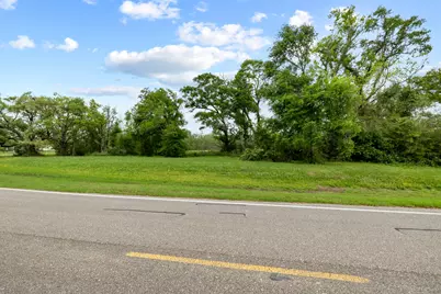 21702 Chenango Lake Drive, Angleton, TX 77515 - Photo 15