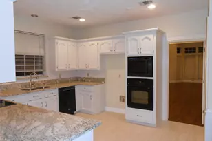 18 Crescent View Ct, The Woodlands, TX 77381 - Photo 11