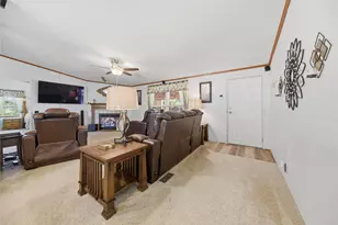 407 Gaywood Ln, Somerville, TX 77879 - Photo 5