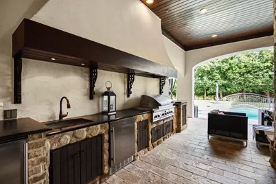 5550 Candlewood Drive, Houston, TX 77056 - Photo 41