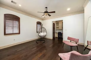 5550 Candlewood Dr, Houston, TX 77056 - Photo 33