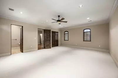 5550 Candlewood Drive, Houston, TX 77056 - Photo 37