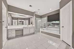 17411 Rolling Brook Ct, Sugar Land, TX 77479 - Photo 29
