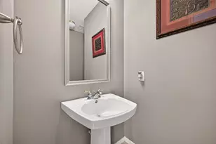 17411 Rolling Brook Ct, Sugar Land, TX 77479 - Photo 31
