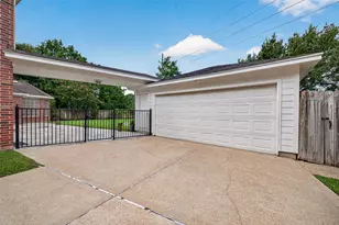 17411 Rolling Brook Ct, Sugar Land, TX 77479 - Photo 45