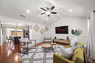 8723 Kirkmont Dr, Houston, TX 77089 - Photo 1