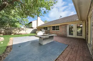 3402 Hidden Creek Dr, Sugar Land, TX 77479 - Photo 21