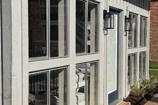 2250 Bering Dr, Houston, TX 77057 - Photo 11