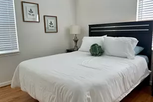 4814 Holloway Dr, Houston, TX 77048 - Photo 7