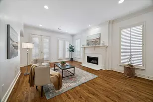 1917 Woodbury St, Houston, TX 77030 - Photo 1