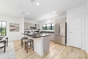 11913 N Hoa Sen Cir, Houston, TX 77072 - Photo 3