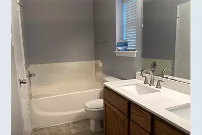 5427 Chase Wood Drive, Bacliff, TX 77518 - Photo 9