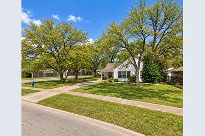 331 Victoria Drive, Houston, TX 77022 - Photo 1
