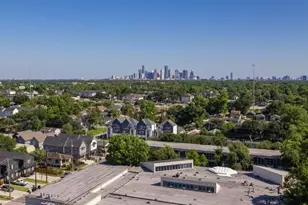 331 Victoria Dr, Houston, TX 77022 - Photo 3