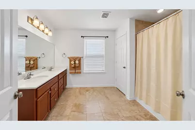 2627 White Bluff Lane, Houston, TX 77038 - Photo 25