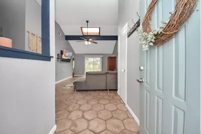 10007 Loch Dane Drive, Houston, TX 77070 - Photo 3