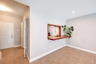 2232 S Piney Point Rd, Houston, TX 77063 - Photo 15