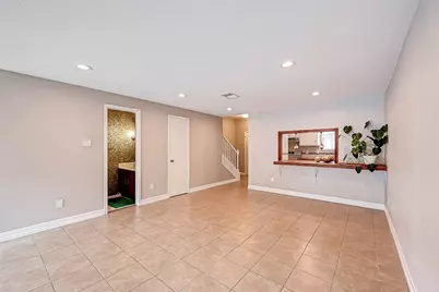 2232 S Piney Point Road #103, Houston, TX 77063 - Photo 5