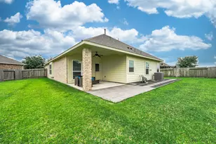230 Dale Ridge Ln, Dickinson, TX 77539 - Photo 15