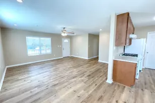 975 S Ann St, Sour Lake, TX 77659 - Photo 9