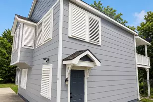 7017 2nd St, Hitchcock, TX 77563 - Photo 1