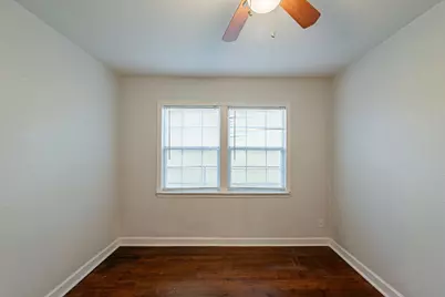 4306 Groton Drive, Houston, TX 77047 - Photo 11