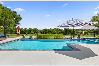 2833 Persimmon Ridge Court, Bryan, TX 77807 - Photo 9