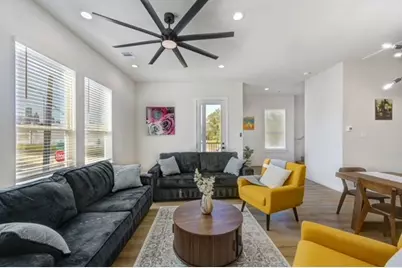 1803 Brooks Street, Houston, TX 77026 - Photo 3