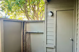 10047 Westpark Dr, Houston, TX 77042 - Photo 23