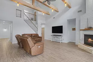 3924 Amanda Ct, Dickinson, TX 77539 - Photo 15