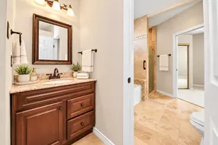 8888 Benning Dr, Houston, TX 77031 - Photo 25