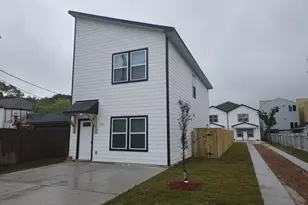 832 Elkhart St, Houston, TX 77091 - Photo 1