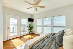 2724 11 Mile Rd, Galveston, TX 77554 - Photo 23