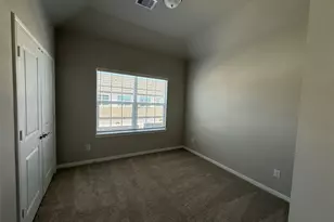 15713 Strongbow Ter Dr, Atascocita, TX 77346 - Photo 3