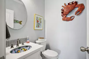 961 Hamilton Dr, Crystal Beach, TX 77650 - Photo 11