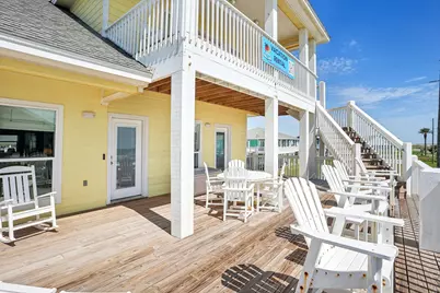 961 Hamilton Drive, Crystal Beach, TX 77650 - Photo 33