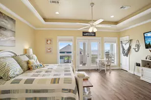 961 Hamilton Dr, Crystal Beach, TX 77650 - Photo 27