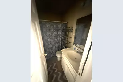 4801 Scarsdale Drive, Austin, TX 78744 - Photo 9