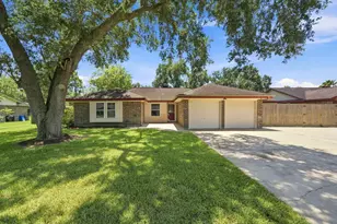 13317 Rene Cir, Santa Fe, TX 77510 - Photo 1
