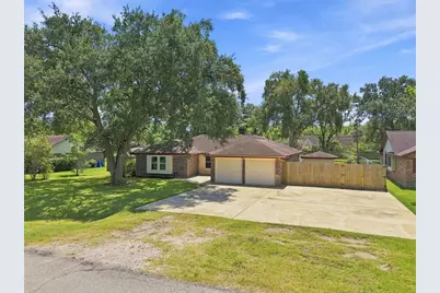 13317 Rene Circle, Santa Fe, TX 77510 - Photo 5