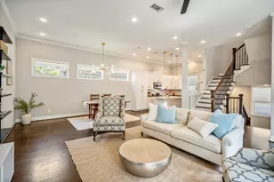 2404 Beall St, Houston, TX 77008 - Photo 17